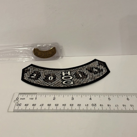 2014 Harley Davidson HOG Snake Skin Design Jacket Vest Patch and Pin Badge - Picture 5 of 5